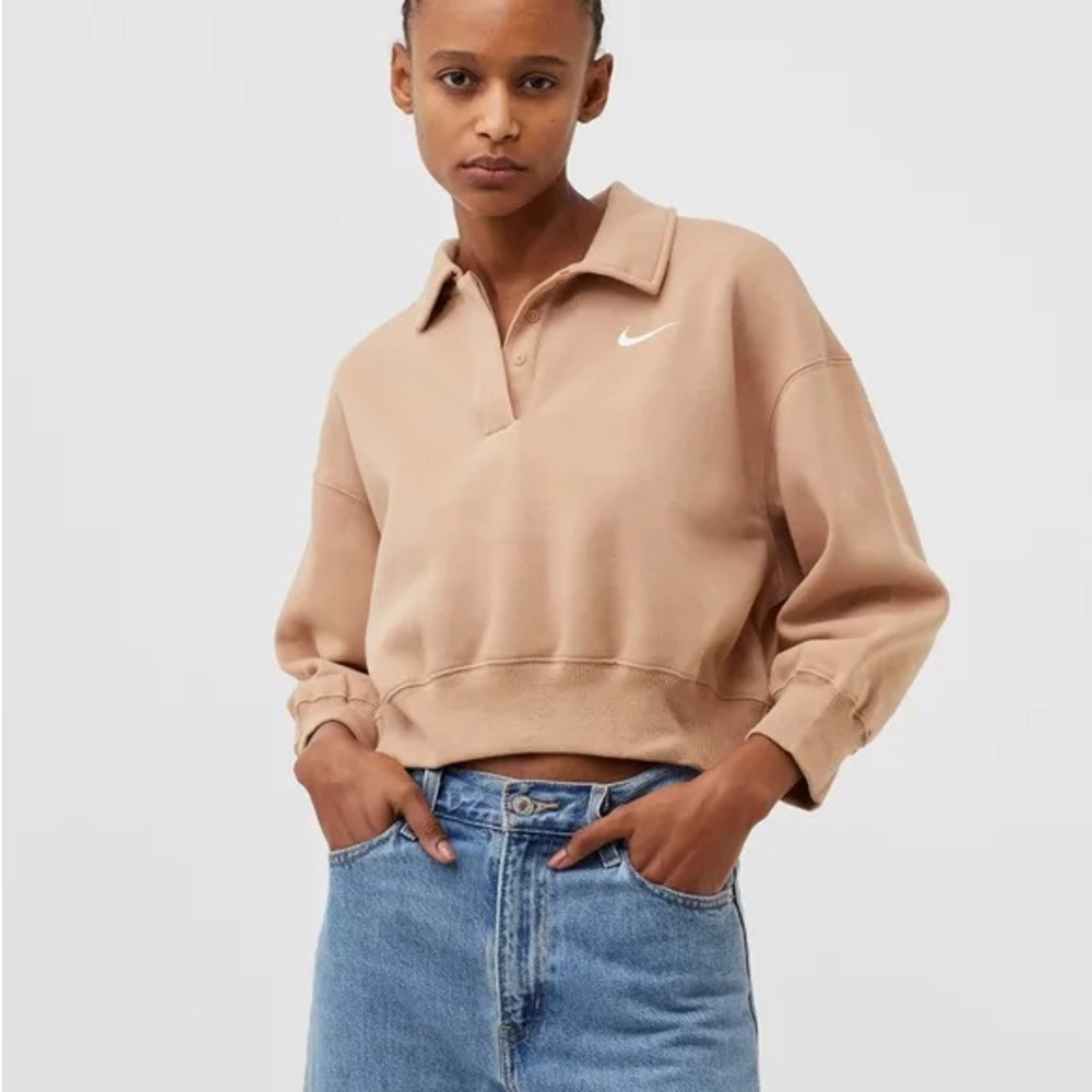 Nike Women's Cropped Polo Sweatshirt in Tan